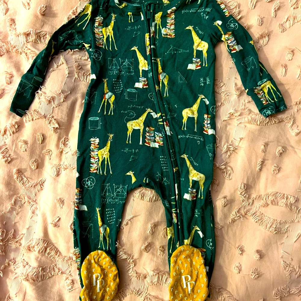 Posh Peanut Stanley footie zippered one piece Sz 3-6 months